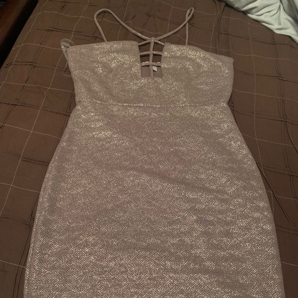 Cute party dress for any event!